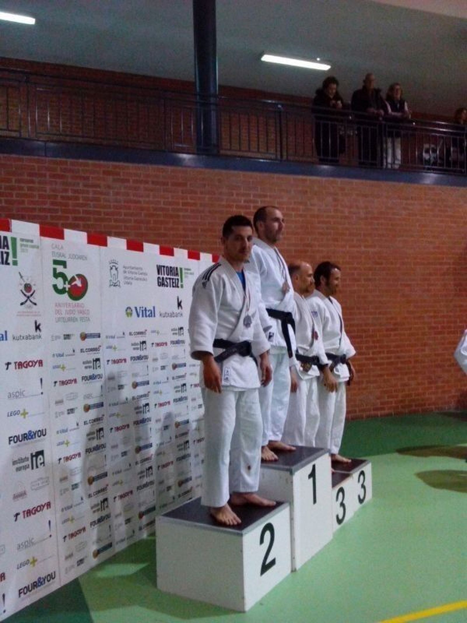 Francisco Valle consigue su pasaporte para el europeo de Praga