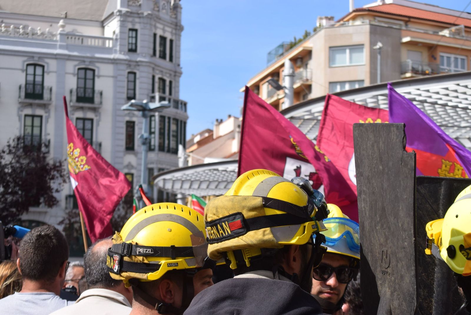 Concentración para reclamar "respeto y justicia" para Zamora tras los incendios