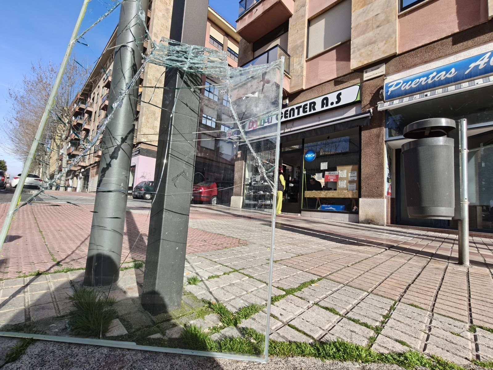 Robo en una tienda de Alfonso IX de León Robo en una tienda de Alfonso IX de León