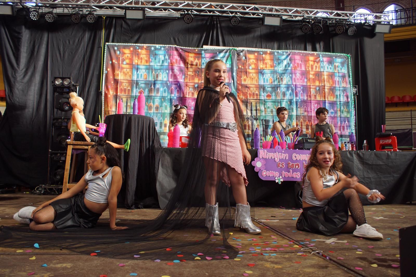 Emoción y creatividad en la primera cita del Play Back infantil en Alba de Tormes