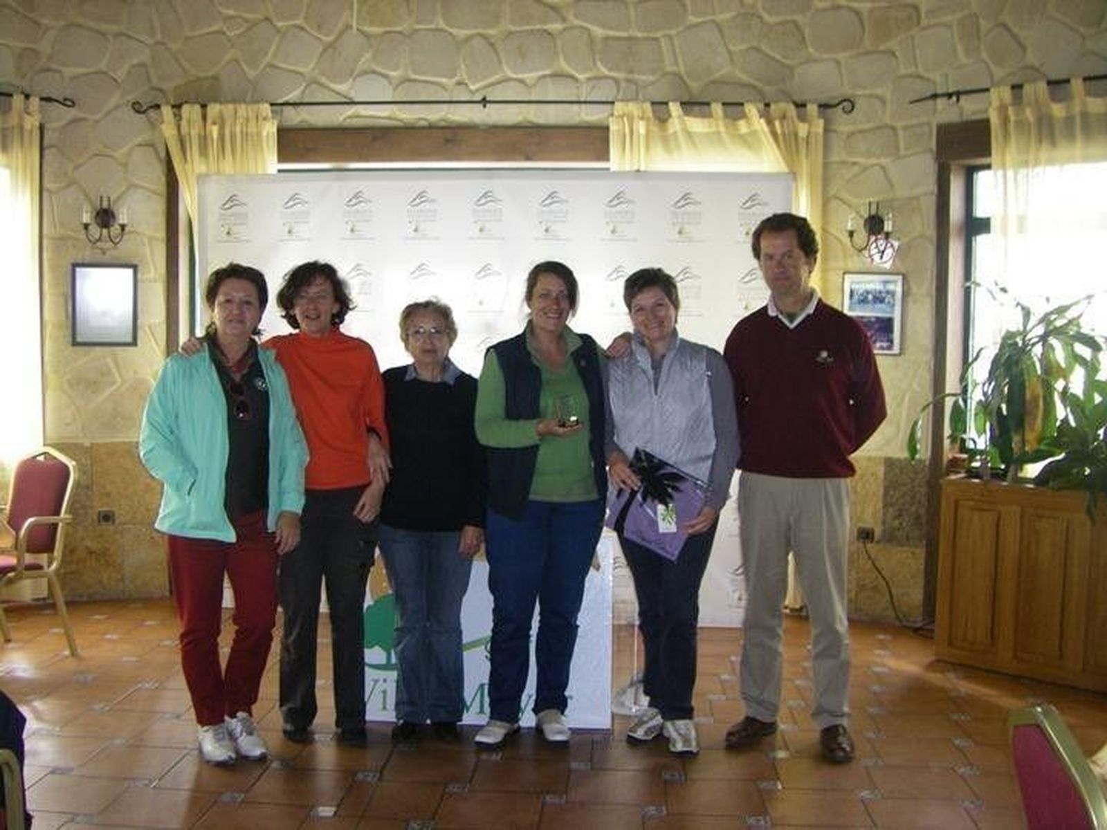 Goyi Matallana y Silvia Cuesta ganan la primera prueba del Circuito Lady Golf