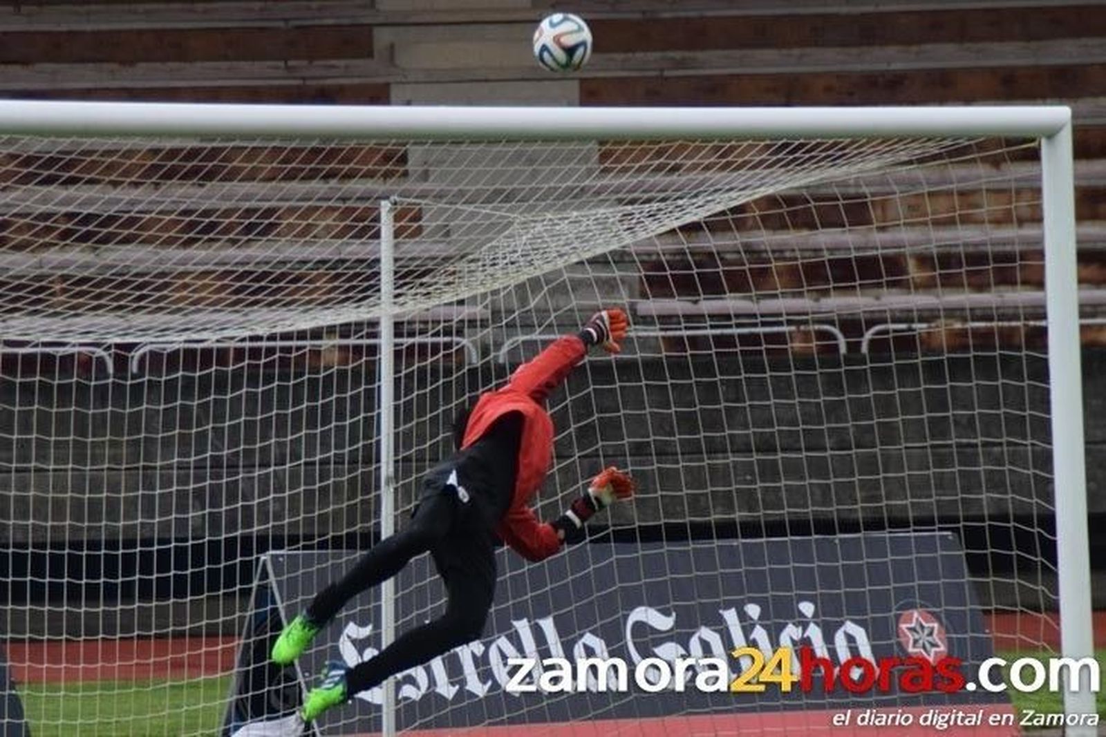 Compostela - Zamora 14-15