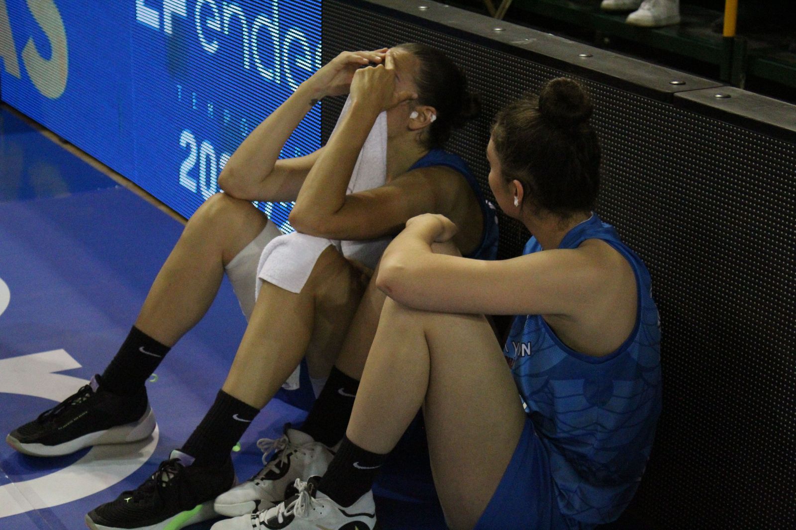 perfumerias-avenida-valencia-basket-98