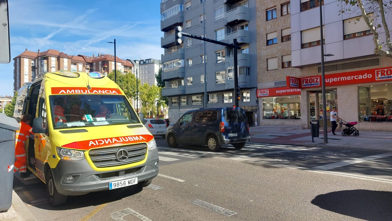 Ambulancia en el lugar de los hechos