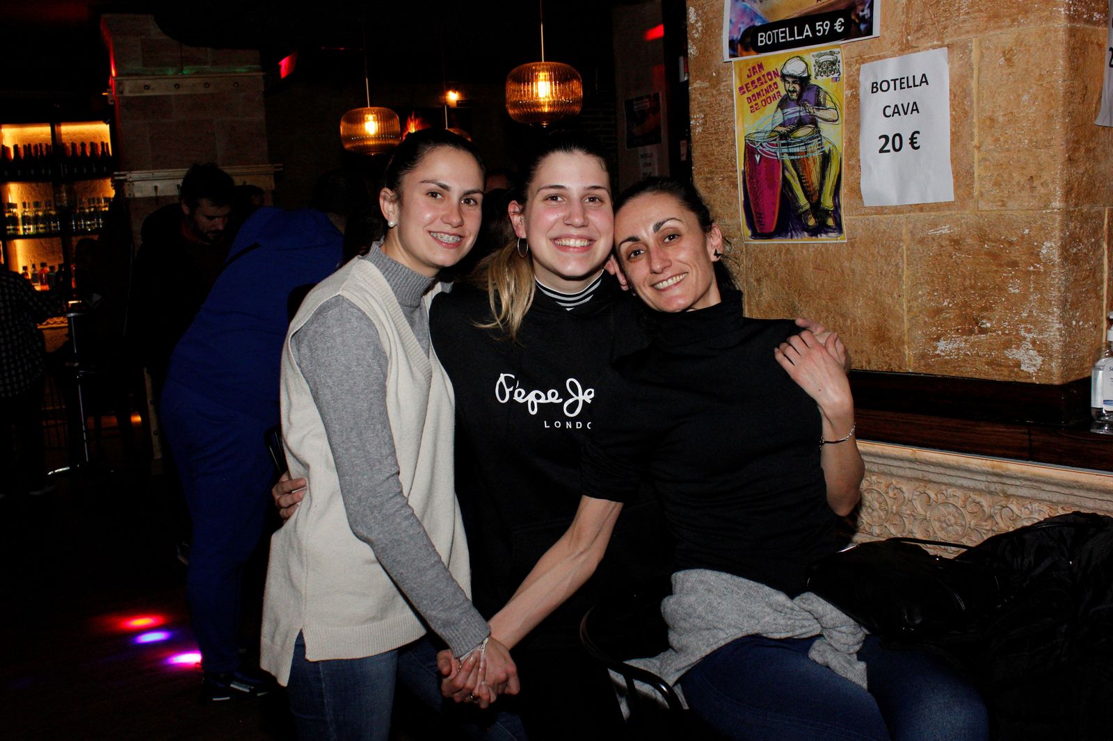 salamanca-de-noche-jueves-24-de-marzo-de-2022-9854