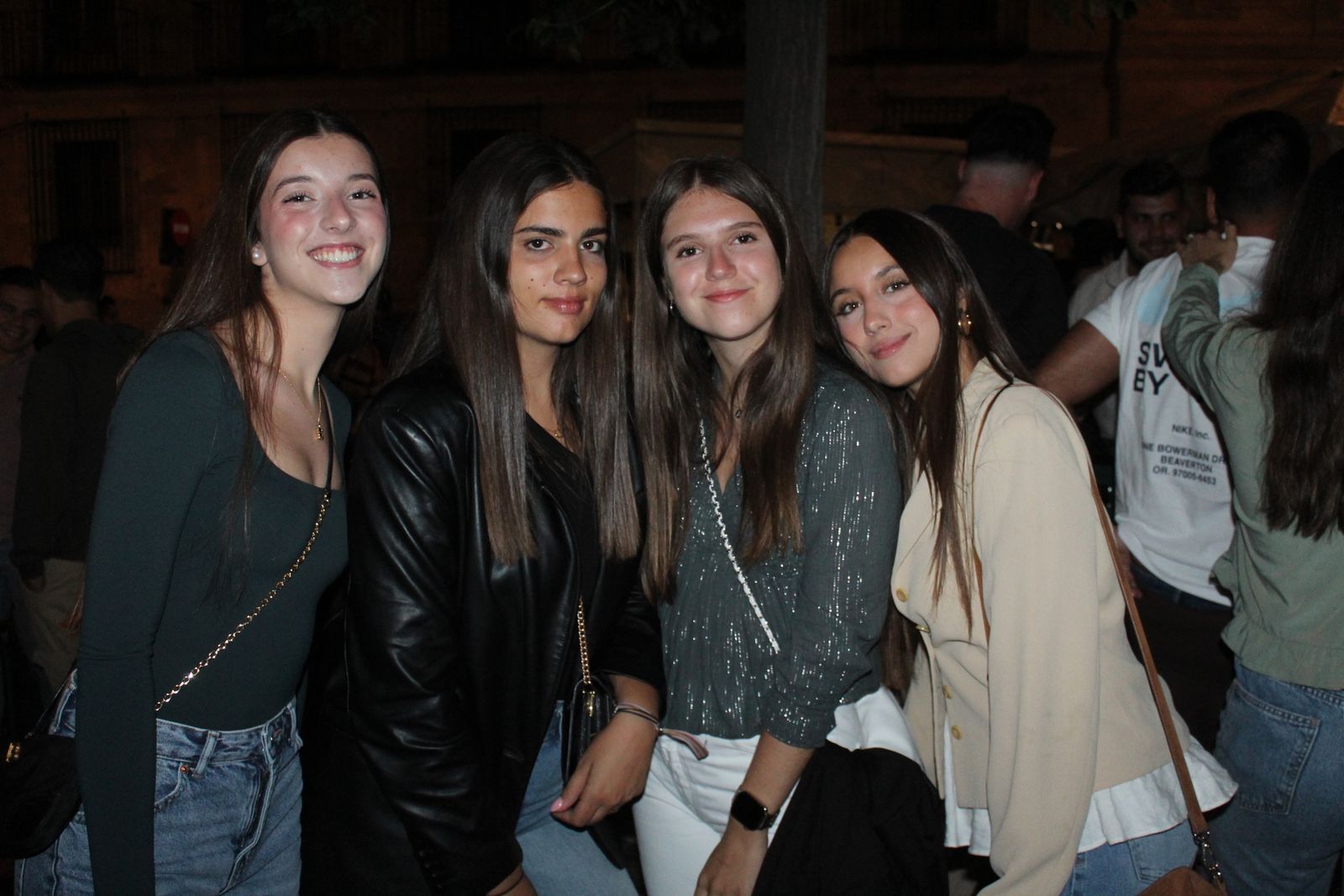 La Feria de Día se llena en la tarde-noche de este viernes, punto de partida del fin de semana