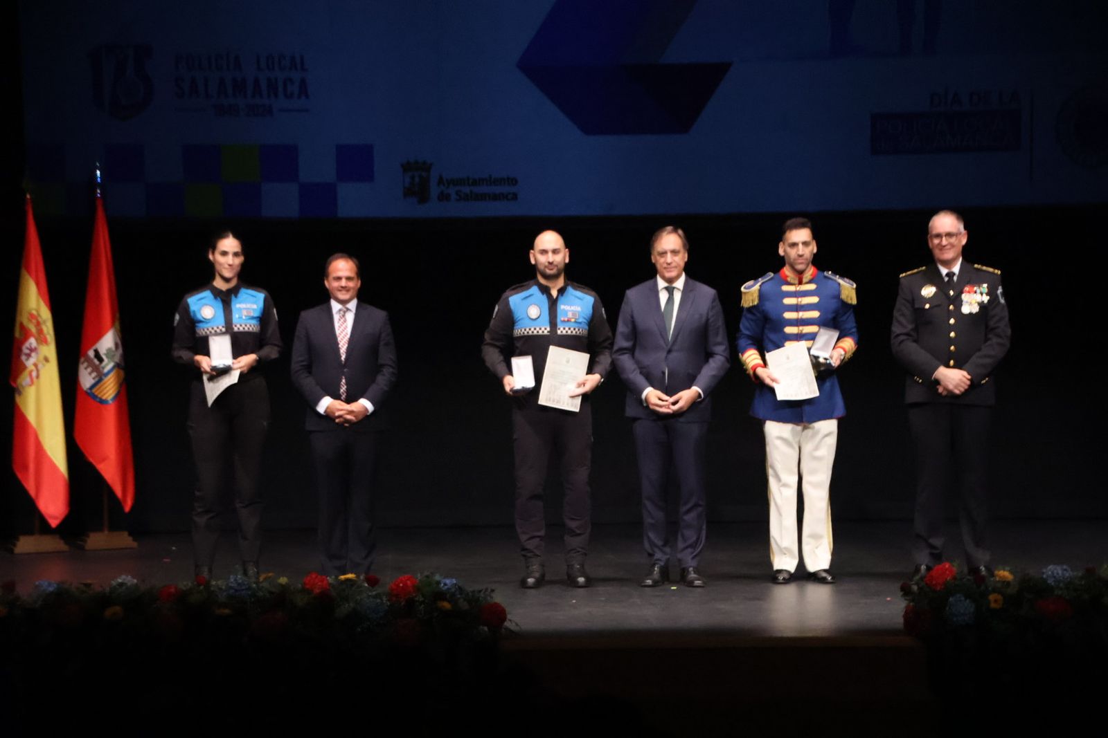 Día de la Policía Local en el Teatro Liceo