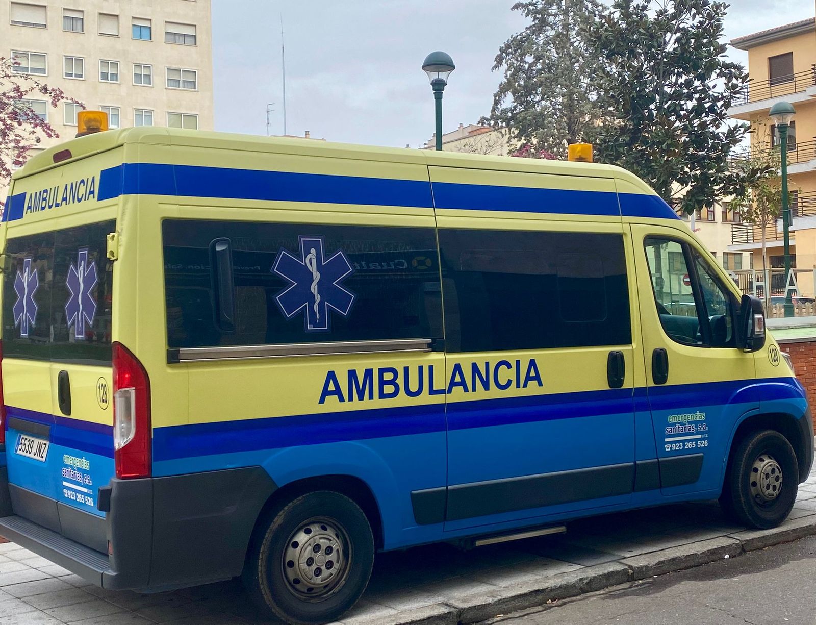Ambulancia. Foto de archivo