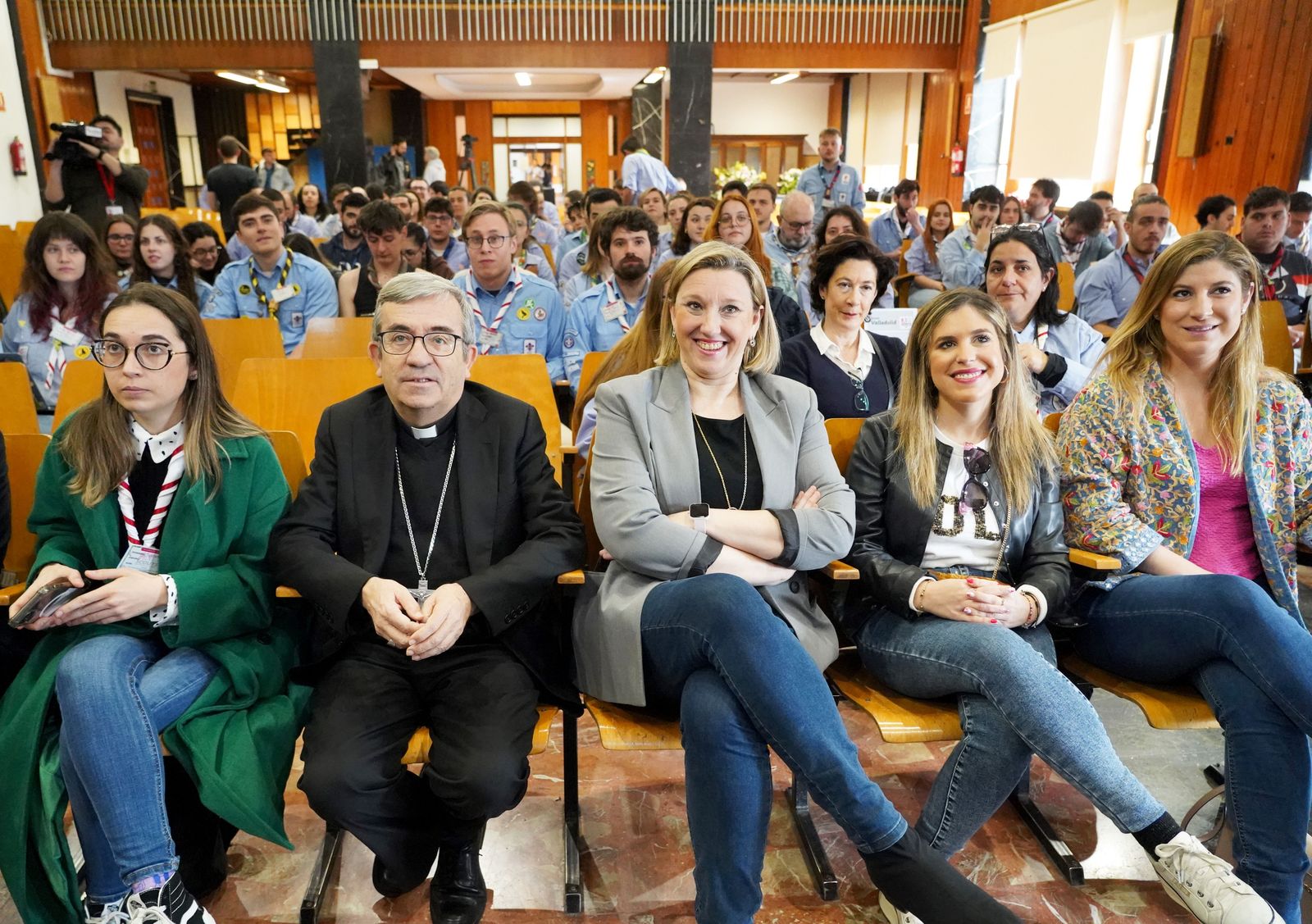 Isabel Blanco reclama al Gobierno coordinación e información para poder atender a las personas inmigrantes