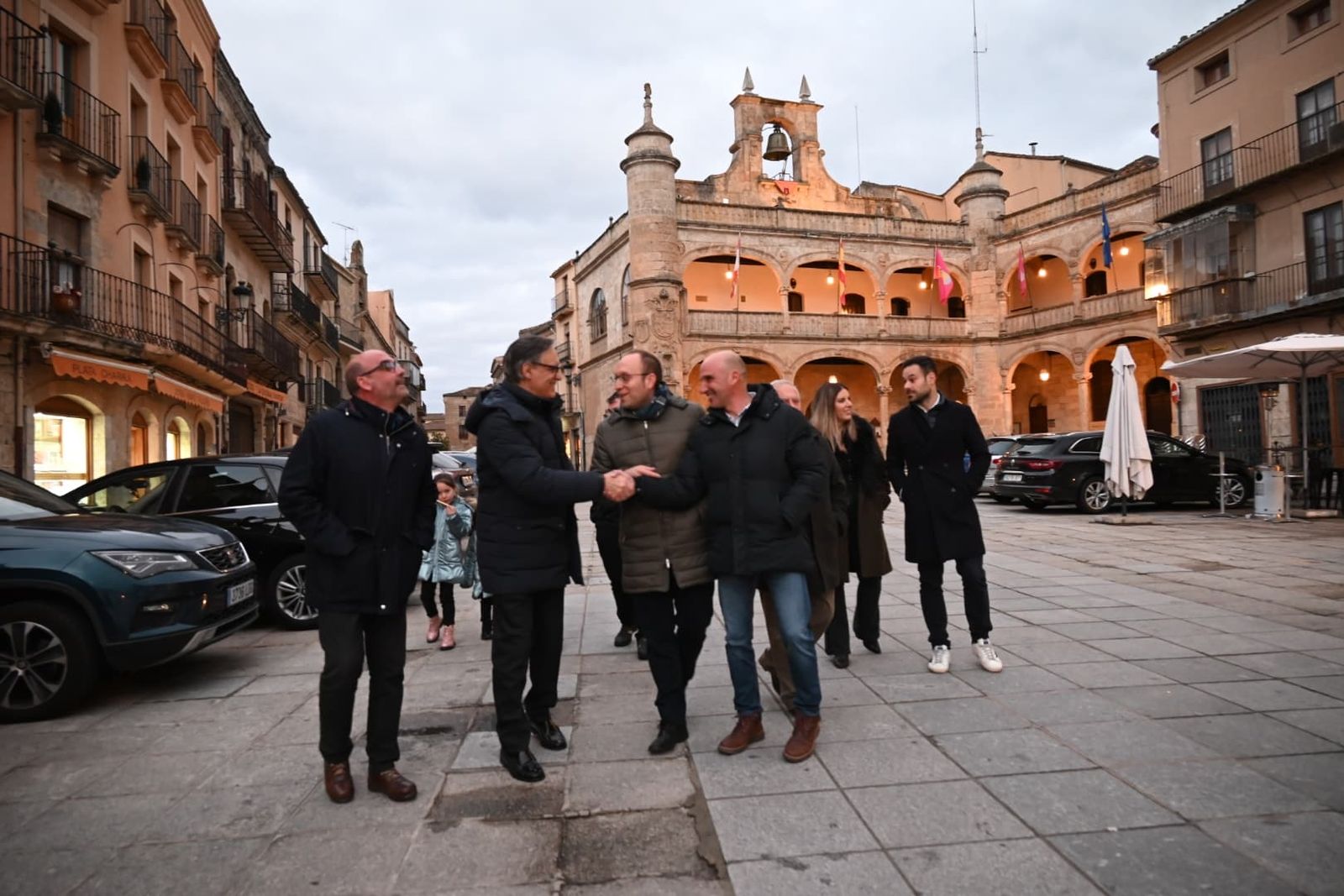 El presidente del PP de Salamanca, Carlos García Carbayo, mantiene un encuentro con alcaldes y concejales del Partido Popular de la comarca de Ciudad Rodrigo