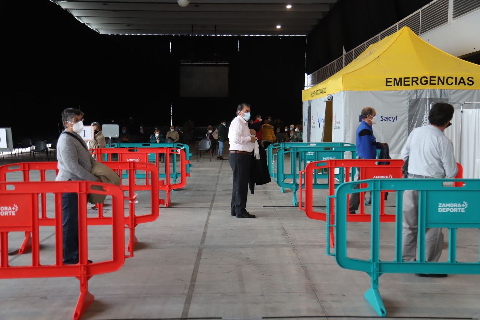 IFEZA reabre para vacunar a zamoranos con la tercera dosis 2