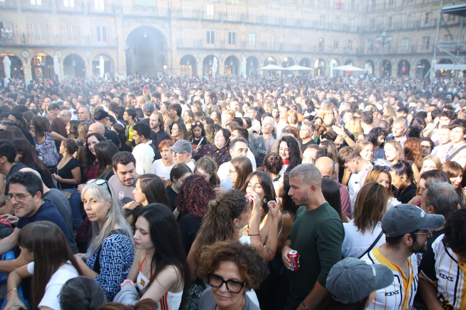 Concierto de Ultraligera en la Plaza Mayor