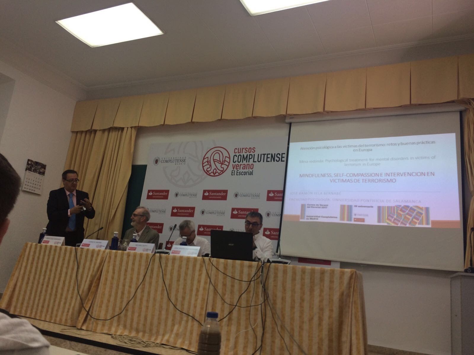 El decano de la Facultad de Psicología de la UPSA interviene en un curso de expertos sobre terrorismo