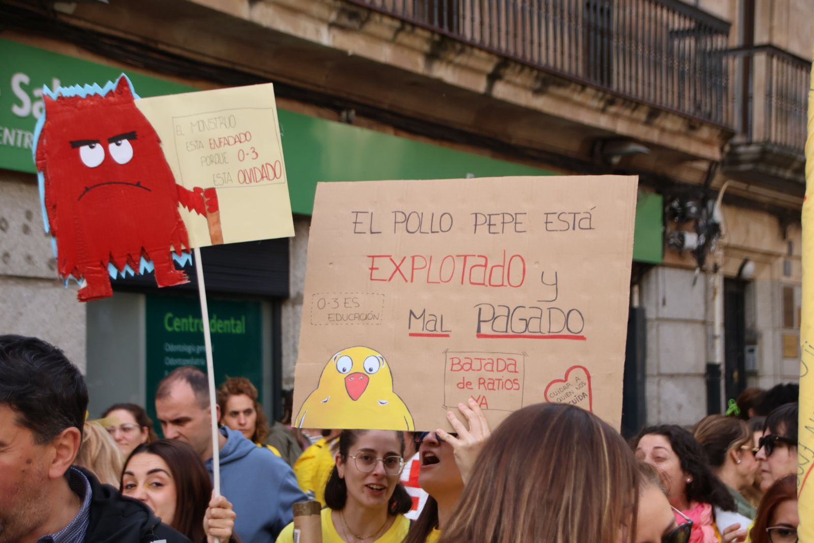 Concentración en la huelga de Educación Infantil