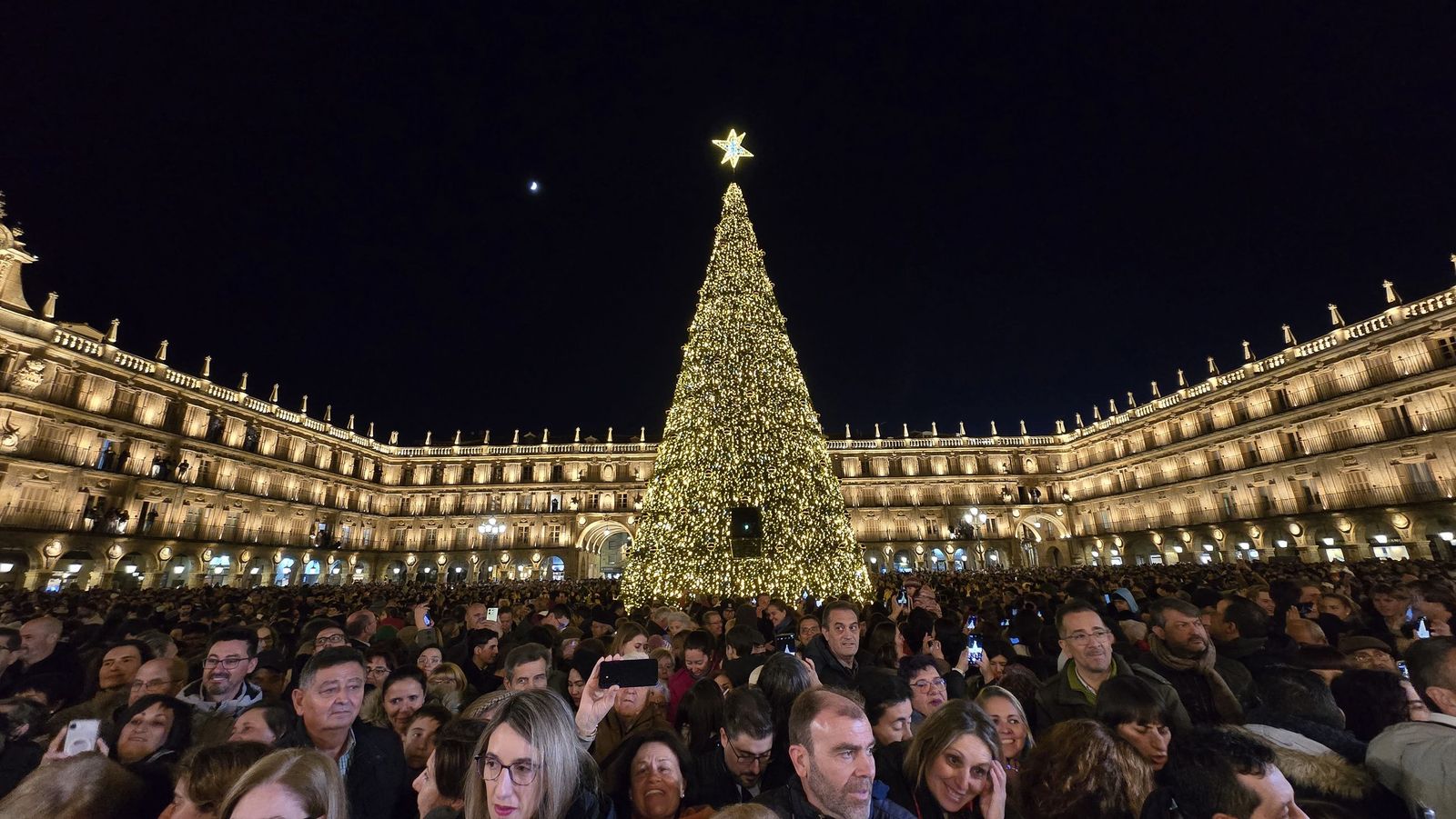 Encendido luces de Navidad en la Plaza Mayor