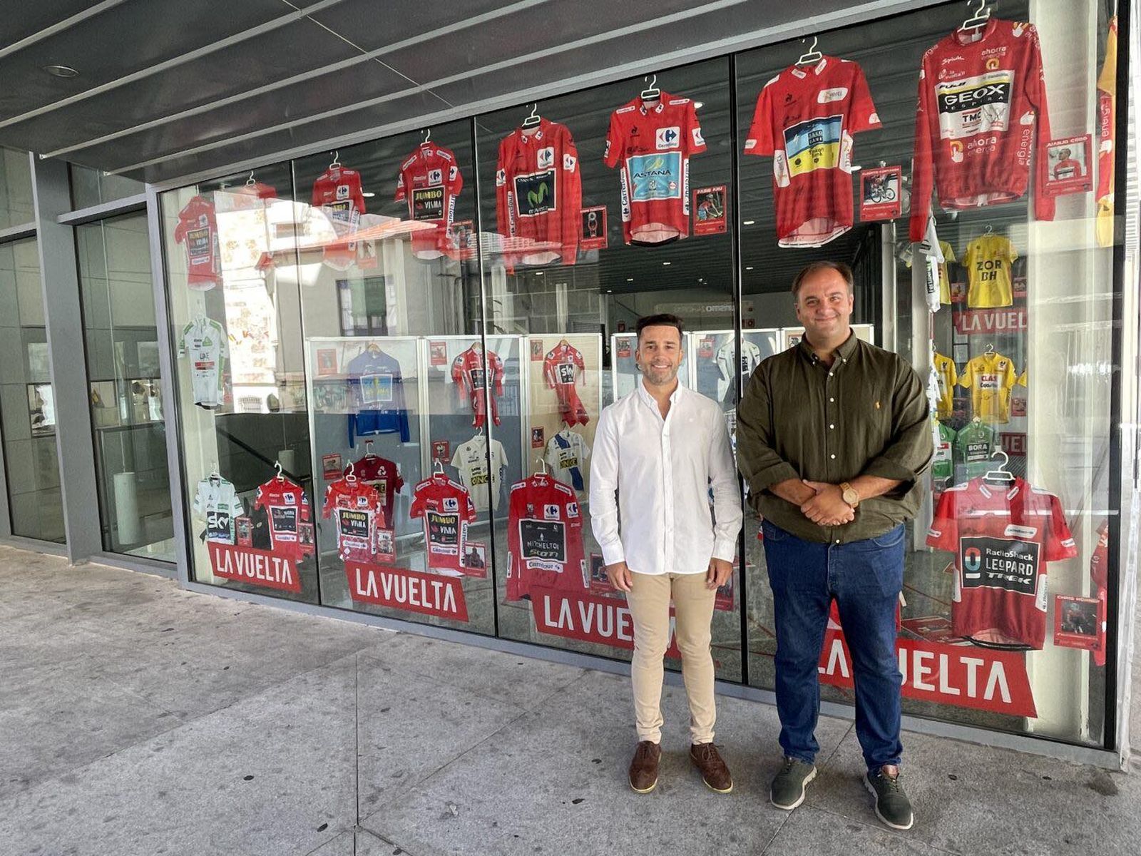 Presentación camiseta vuelta ciclista Guijuelo