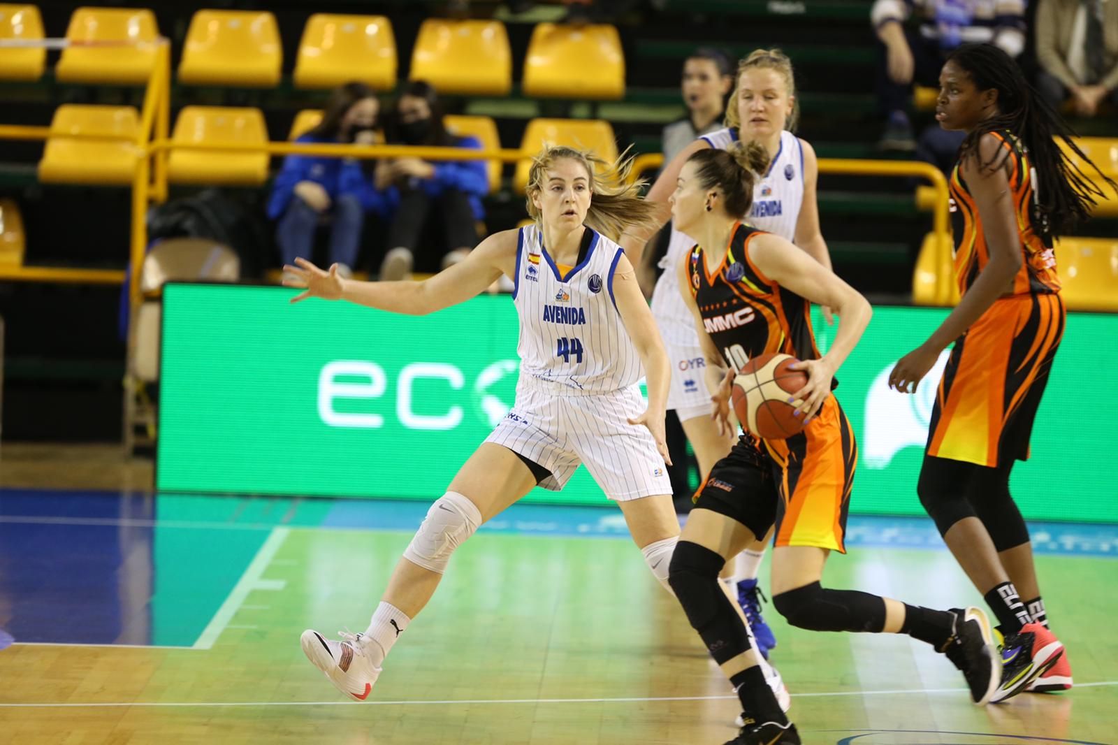 Samuelson defiende ante Ekaterimburgo / FOTO SALAMANCA24HORAS.COM