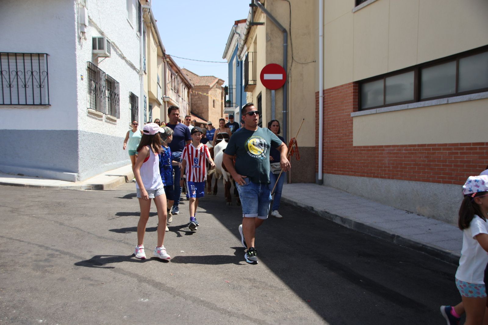 Castellanos de Villiquera, encierro infantil