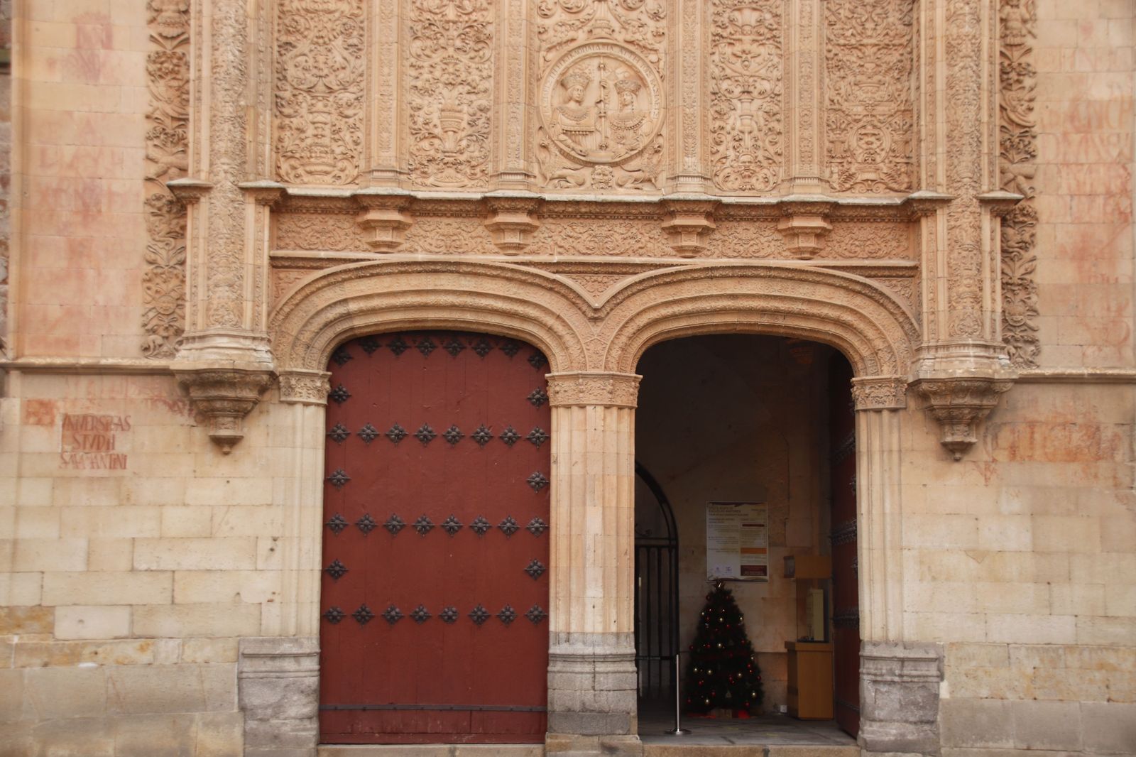 Fachada de la Universidad de Salamanca | Foto: Andrea M