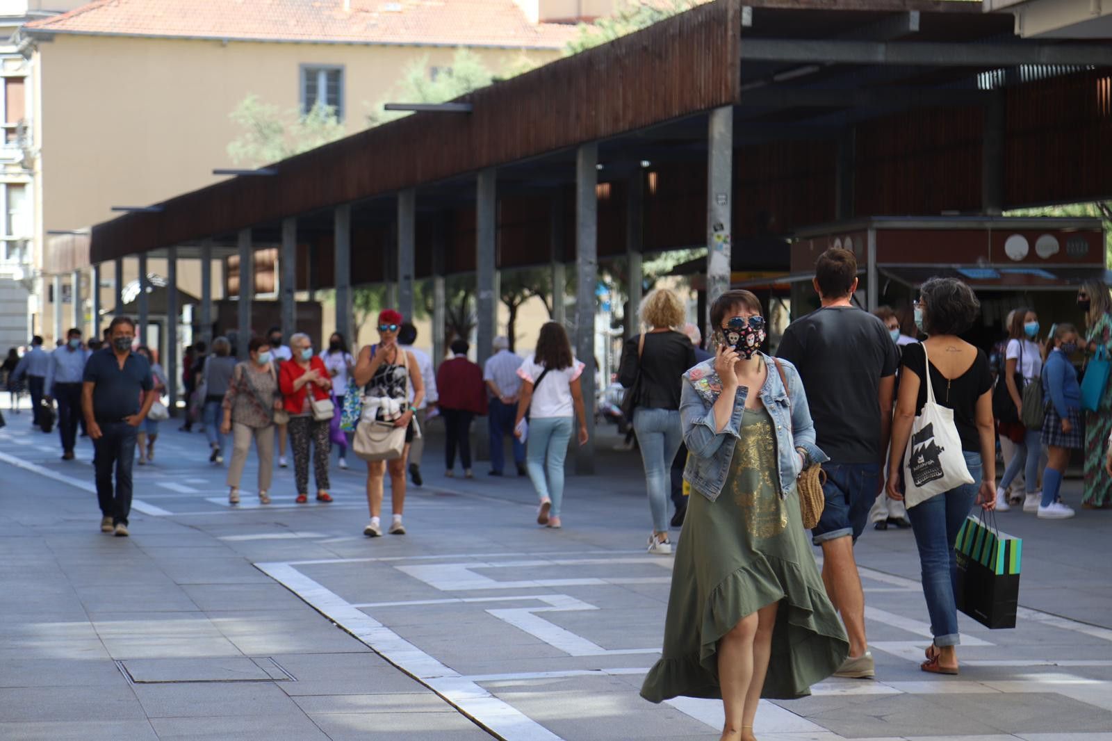Calle coronavirus mascarillas2