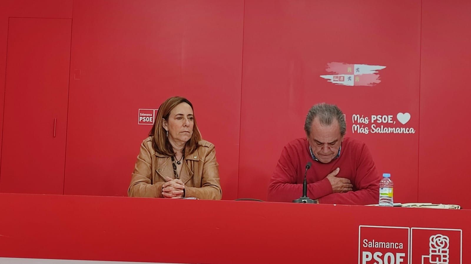 La procuradora del PSOE por Salamanca, Rosa Rubio, y el diputado provincial Luis Rodríguez