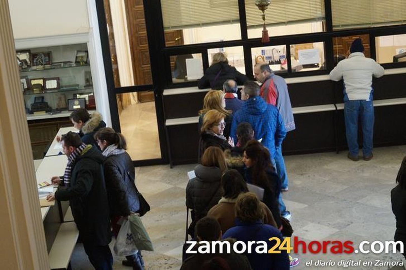 Izquierda Unida califica de “caos” el proceso de selección del Plan de Empleo 2015