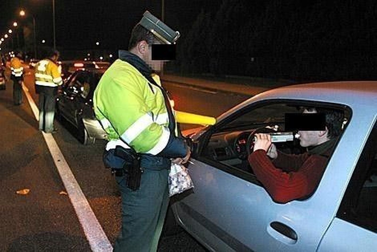 Un conductor se enfrenta a año y medio de cárcel por conducir borracho y sin carné