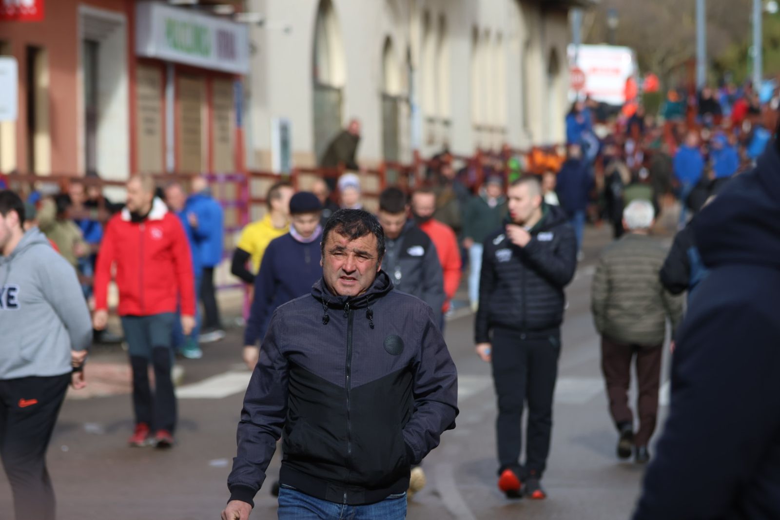 Ambiente del Encierro tradicional del lunes 17 de febrero