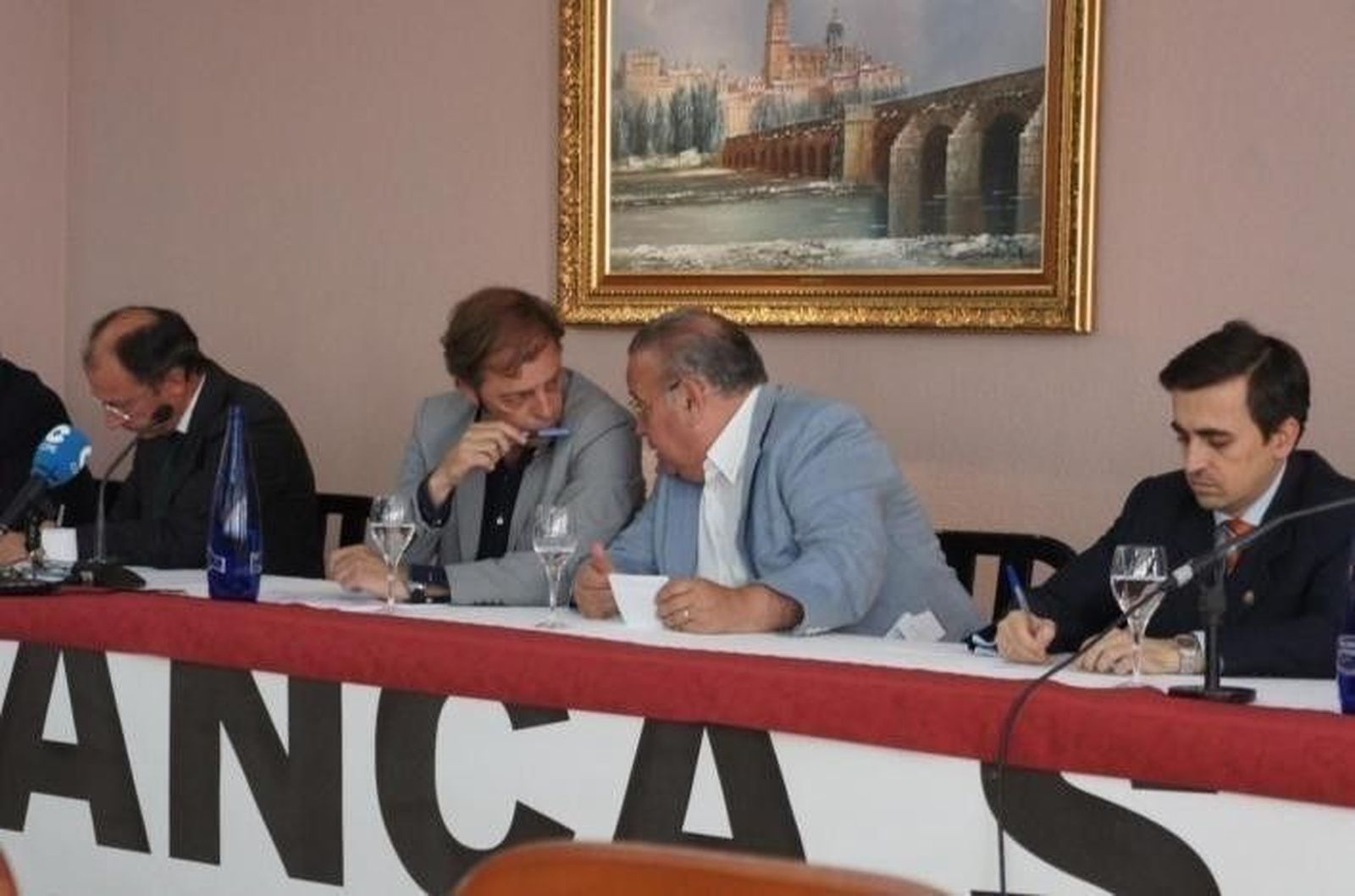 El consejo de la UDS apremia a los administradores para que den vía libre