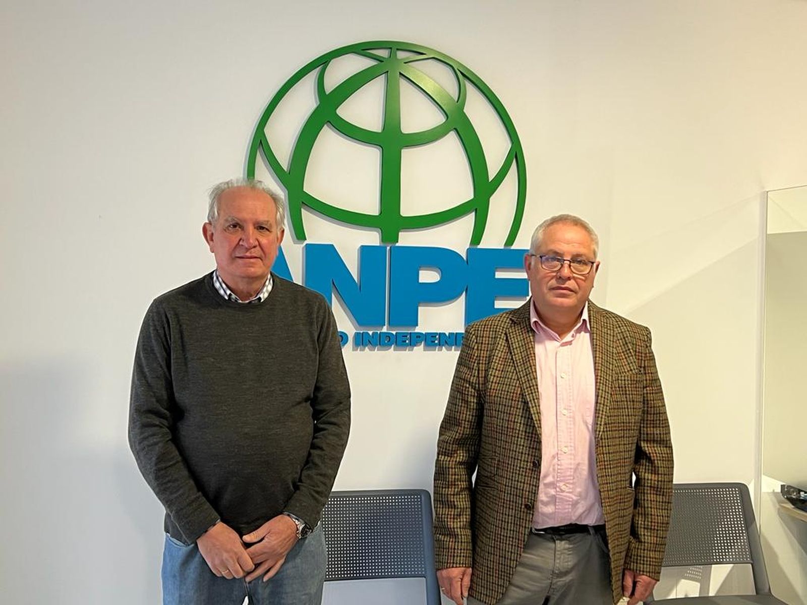 Nicolás Ávila y Guillermo Bueno, expresidente y presidente de ANPE Salamanca