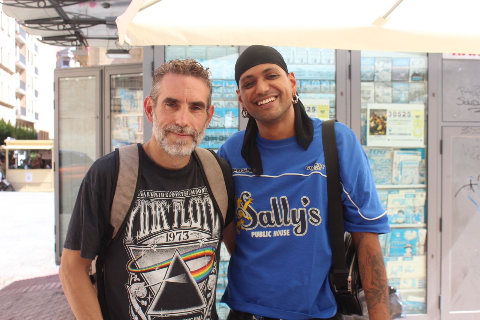 Ambiente en la Feria de Día en el mediodía de este martes