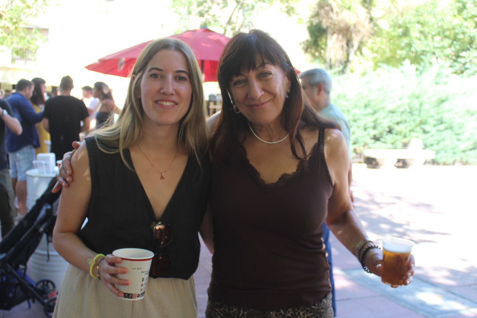 Ambiente en la Feria de Día en el mediodía de este sábado