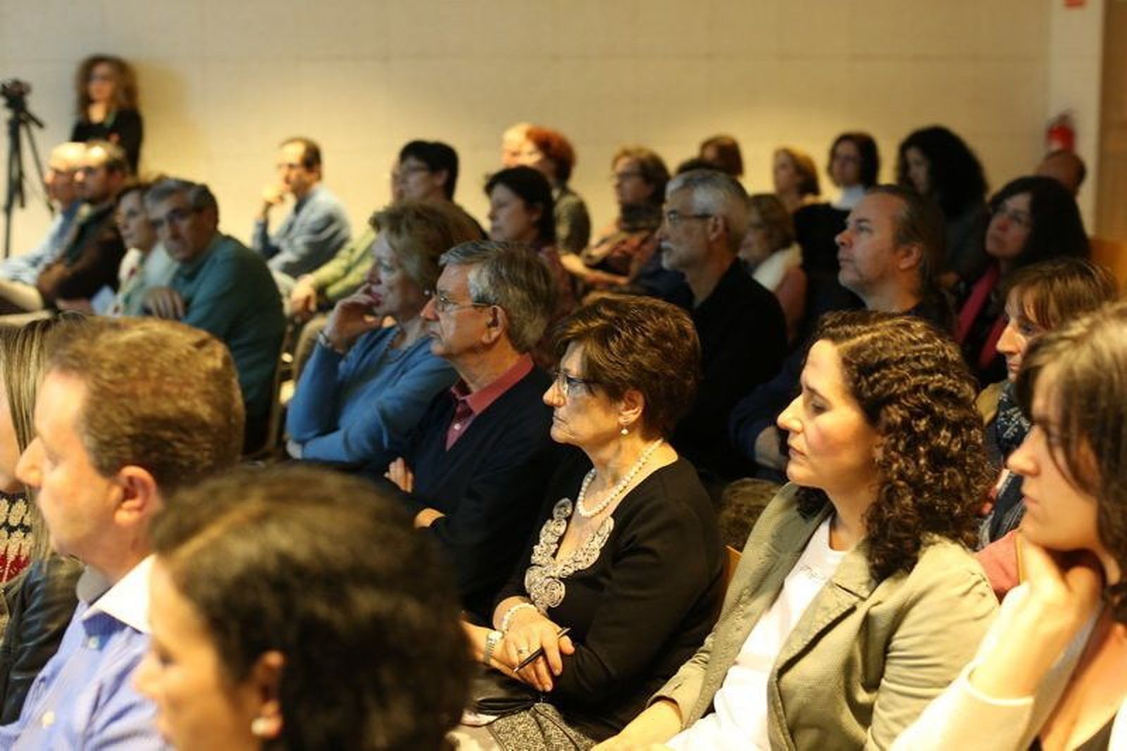 María Teresa Paliza abre el ciclo ‘La mirada modernista’ en la Casa de las Conchas