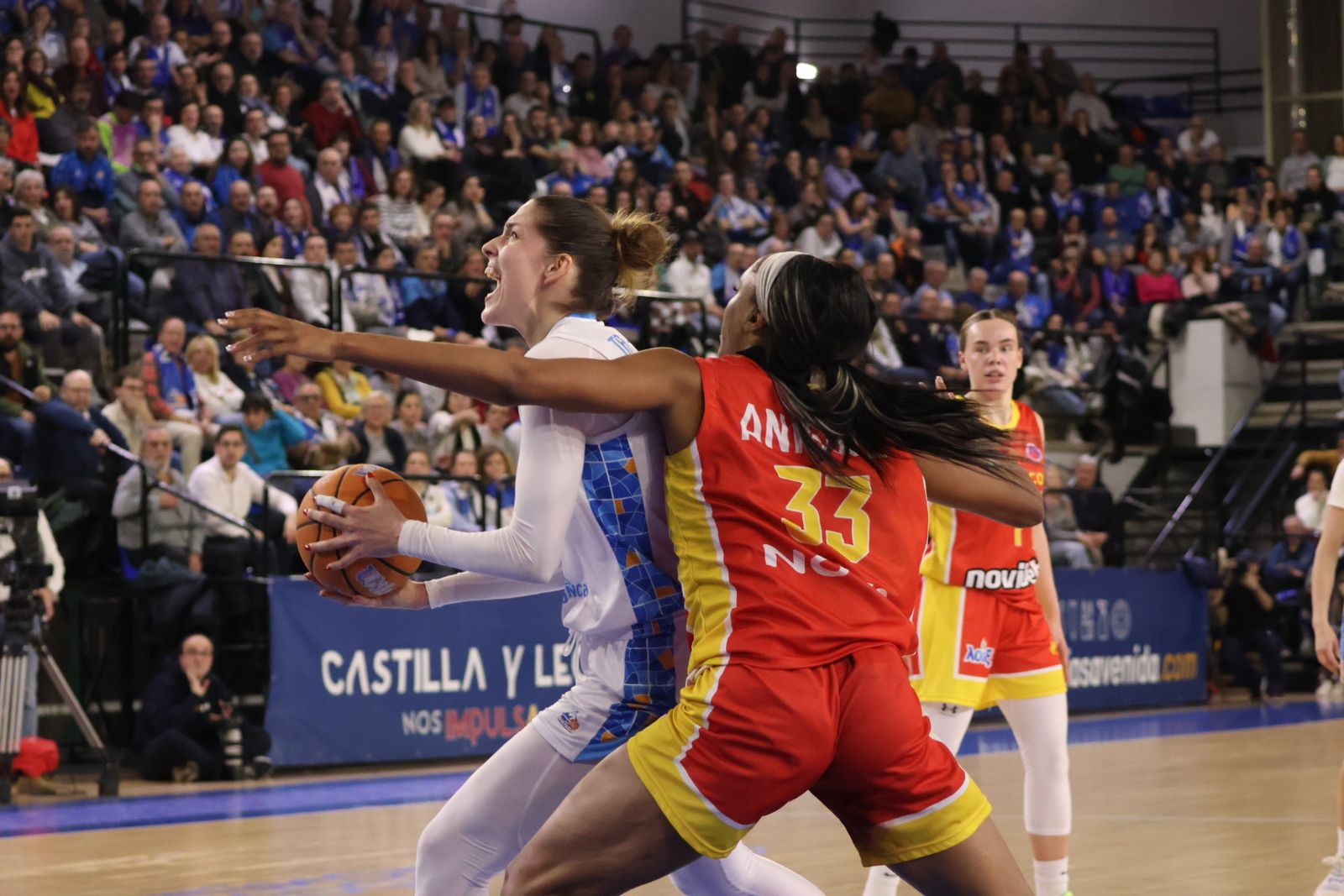 Eurocup Women: Perfumerías Avenida - Athinaikos