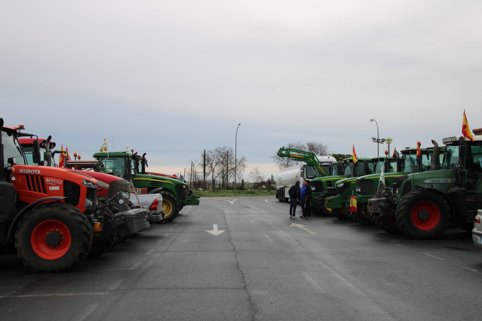 whatsapp-image-2024-02-14-at-09-40-18