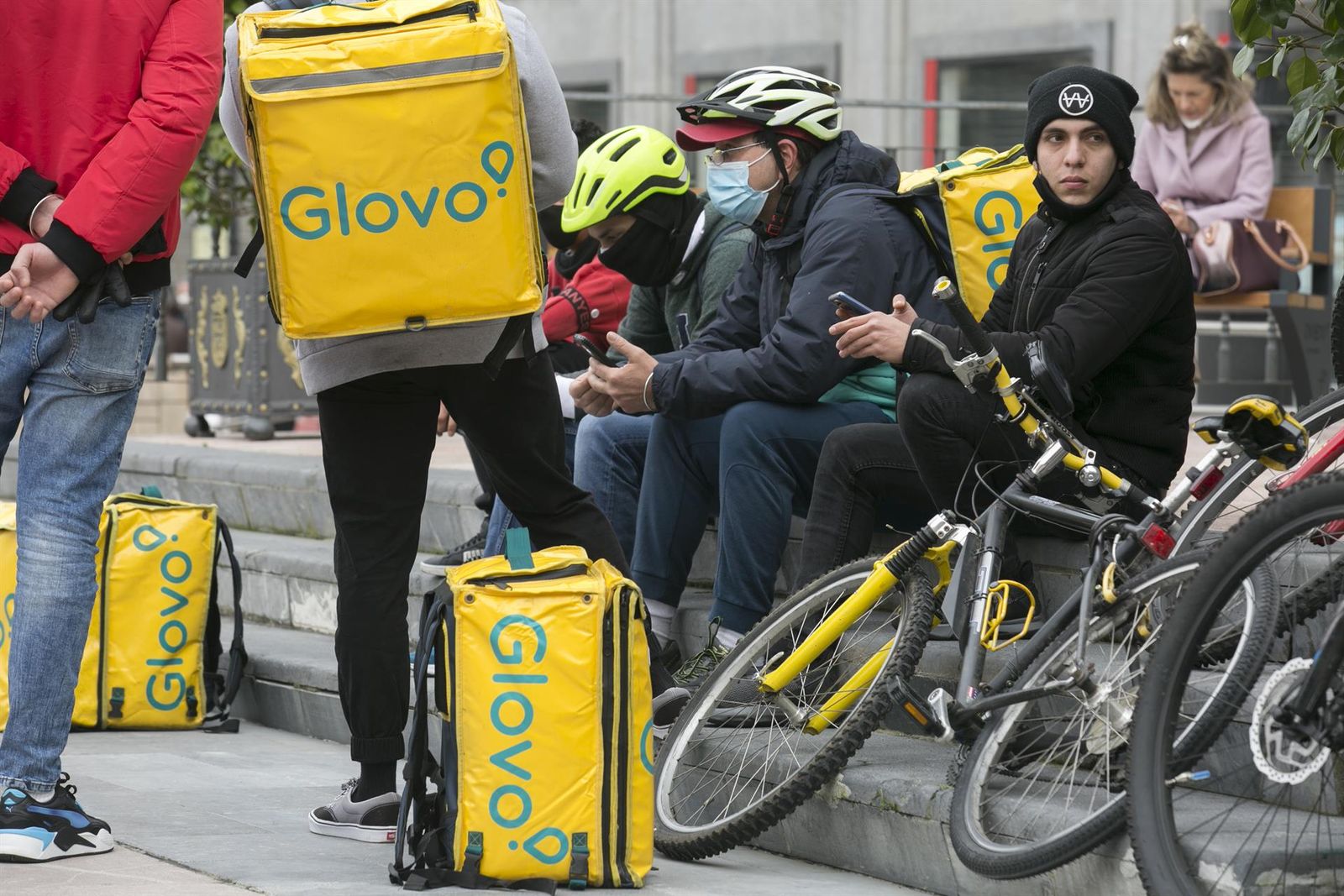 Varios repartidores de Glovo | Europa Press
