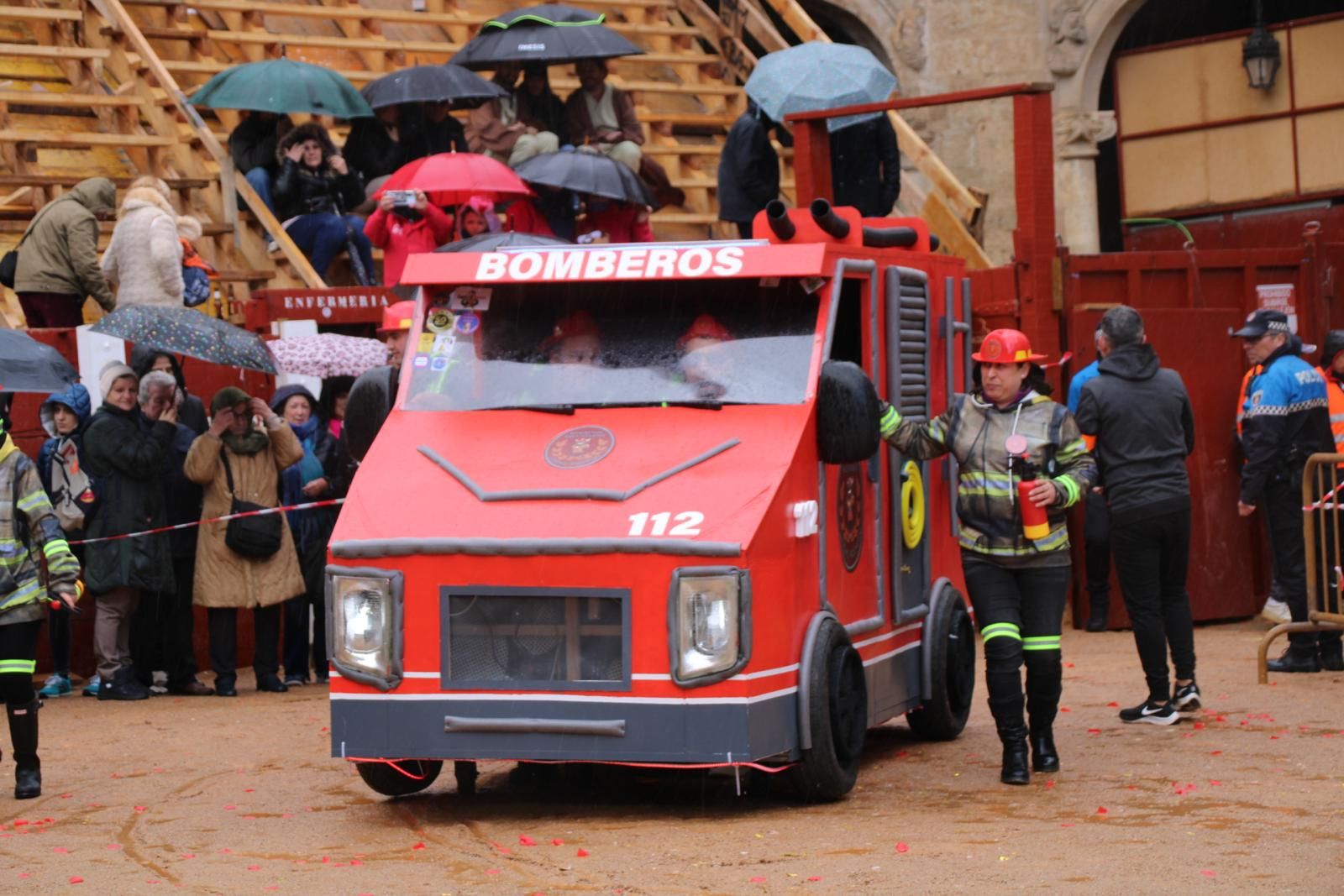 whatsapp-image-2024-02-10-at-16-04-14-11