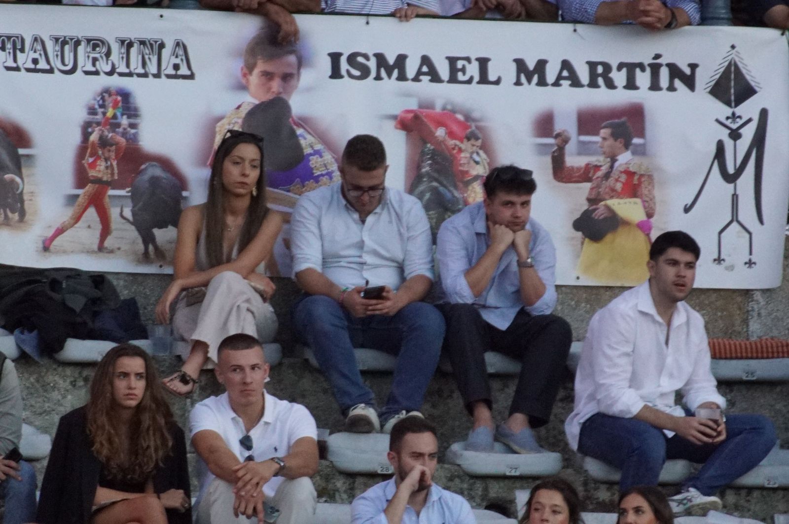 Así se ha vivido la primera corrida de la feria 2025 en La Glorieta: imágenes del ambiente en los tendidos y en el patio de cuadrillas