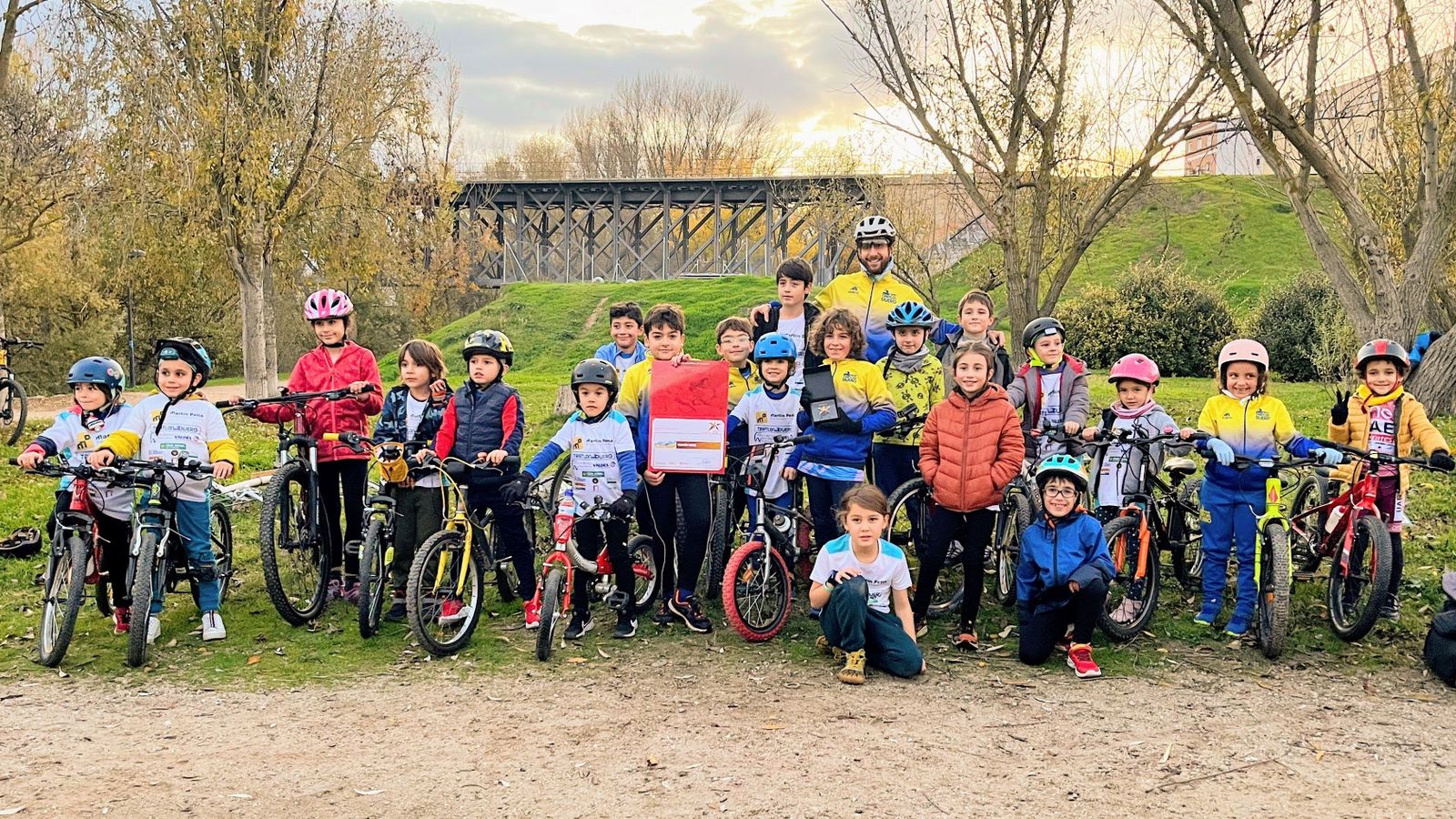 La Escuela del Construcciones Martín Peña- Triatlón Duero