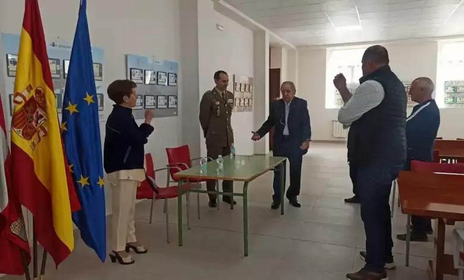 San Cristóbal acoge la exposición 'Heráldica y Filatelia en las Fuerzas Armadas'