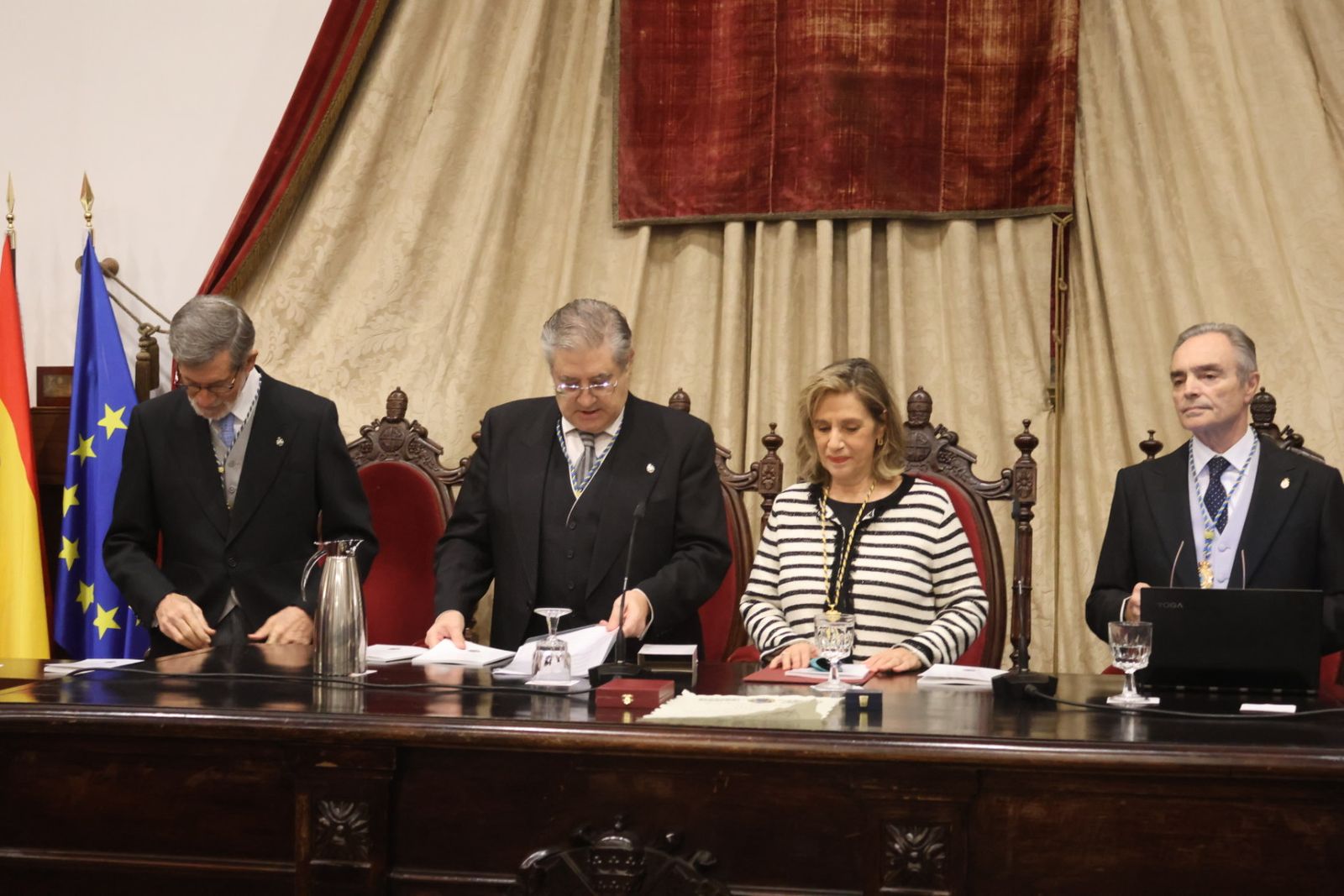 médica forense Sonsoles Castro ingresa en la Real Academia de Medicina de Salamanca