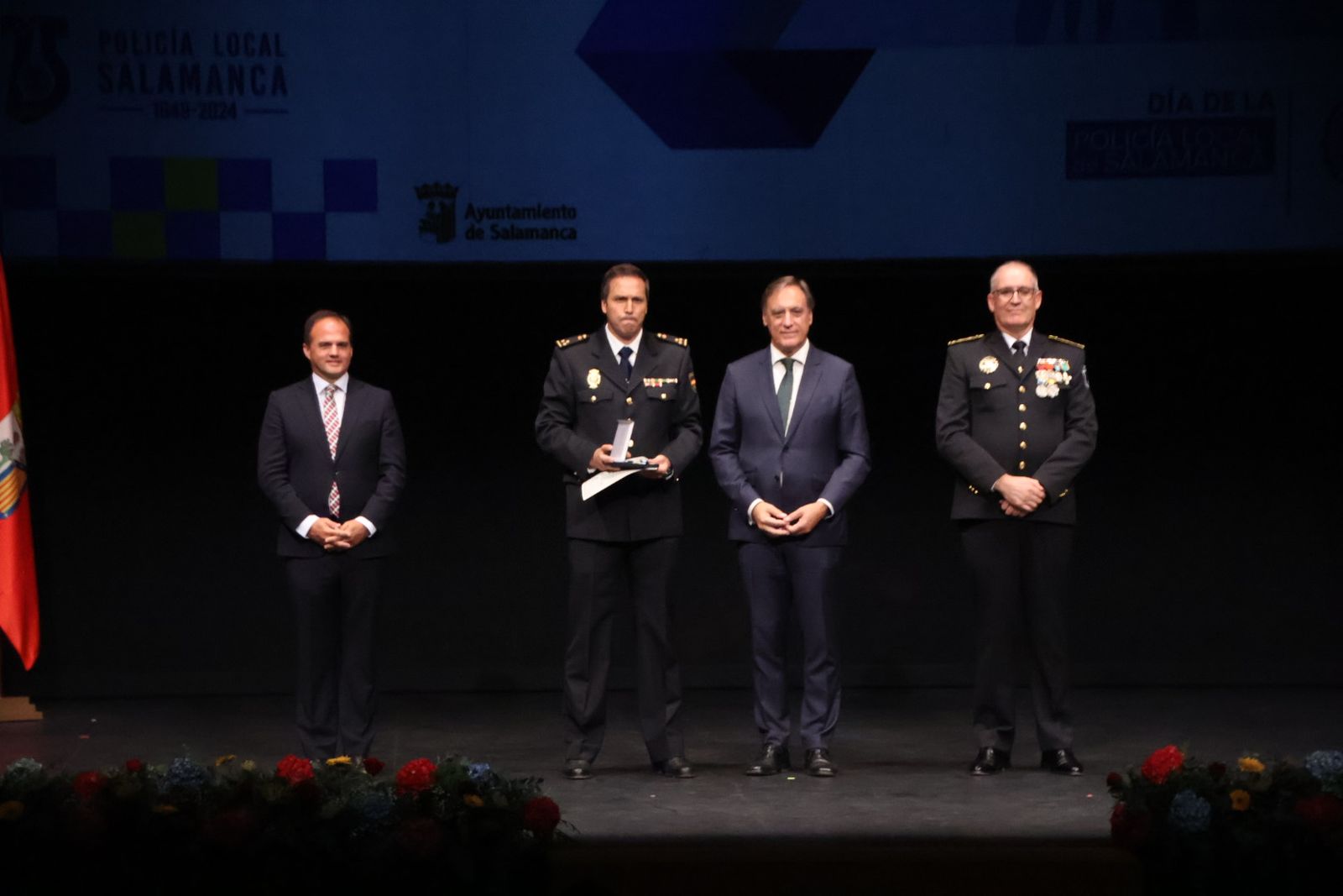Día de la Policía Local en el Teatro Liceo