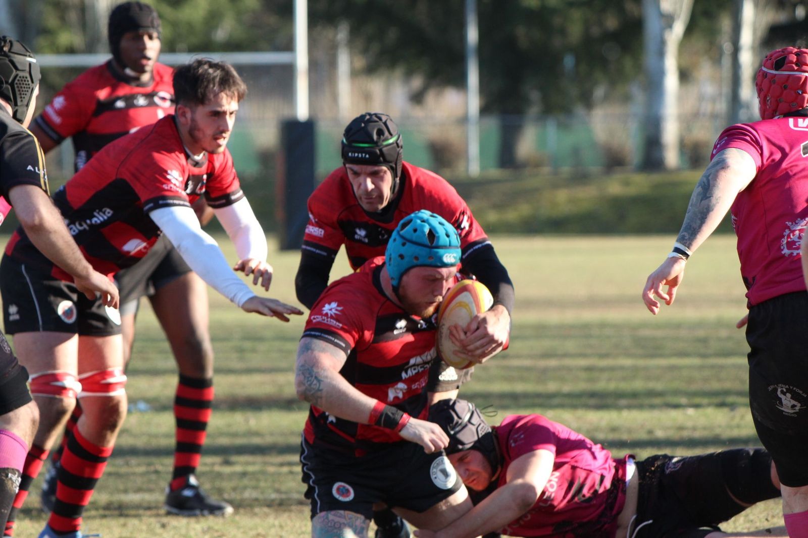 Salamanca Rugby Club - León Rugby. Fotos: Míkel Antúnez Salamanca Rugby Club - León Rugby. Fotos: Míkel Antúnez