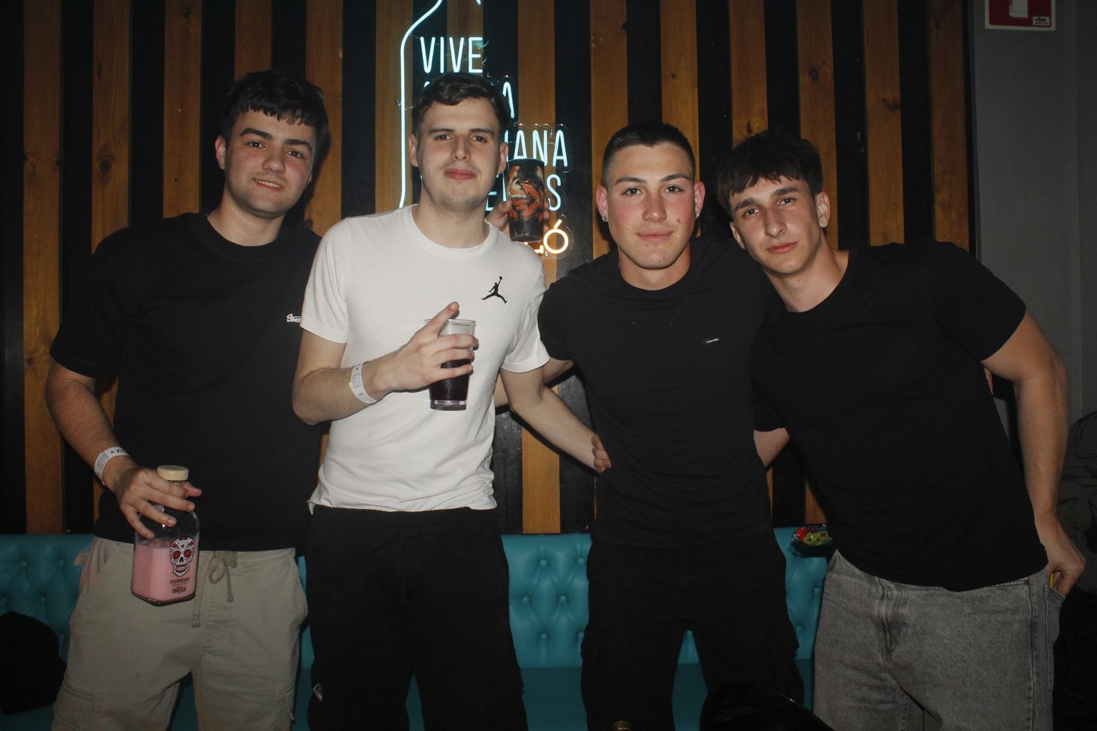 Salamanca de noche, sábado 4 de abril