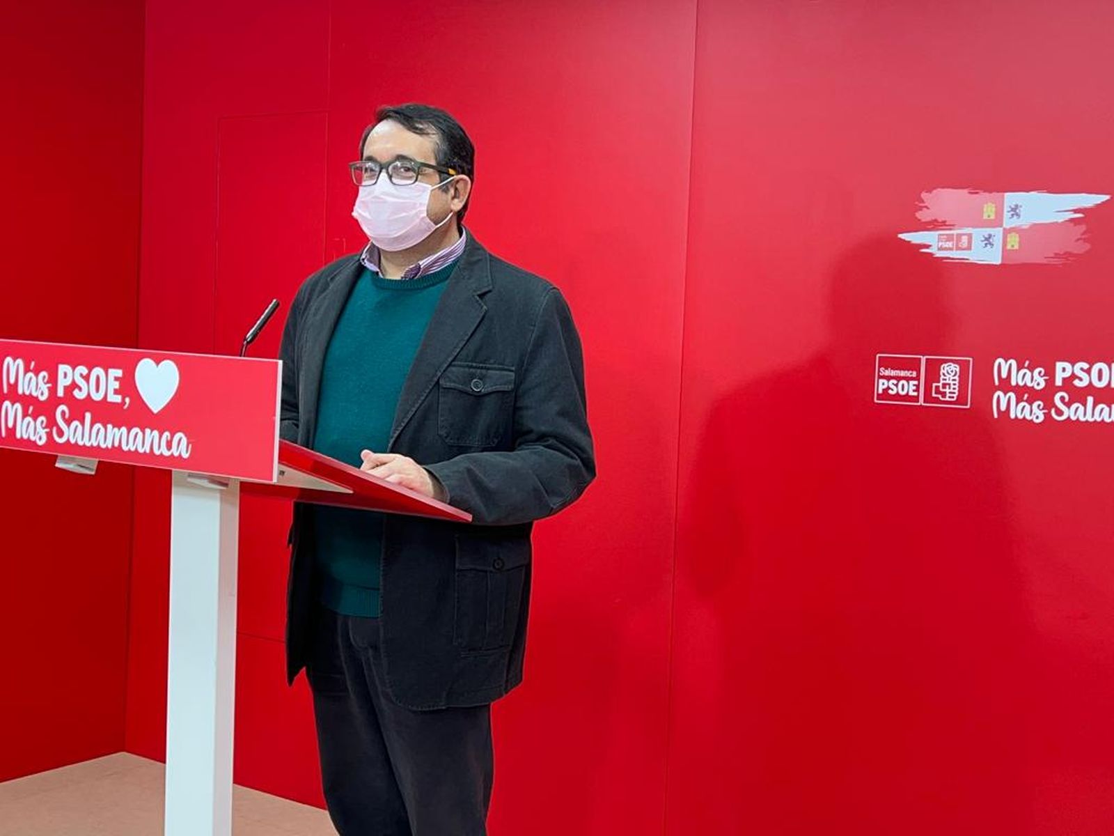 El candidato a las Cortes del PSOE, Juan Luis Cepa