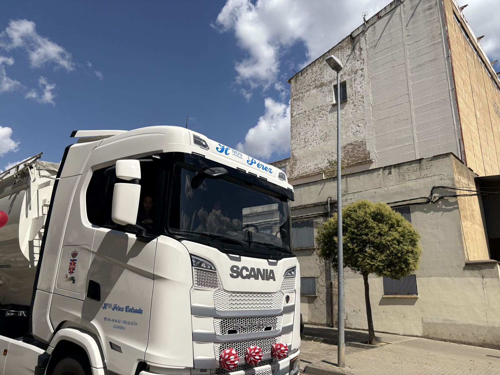 GALERÍA | Los transportistas celebran San Cristobal por las calles de Zamora