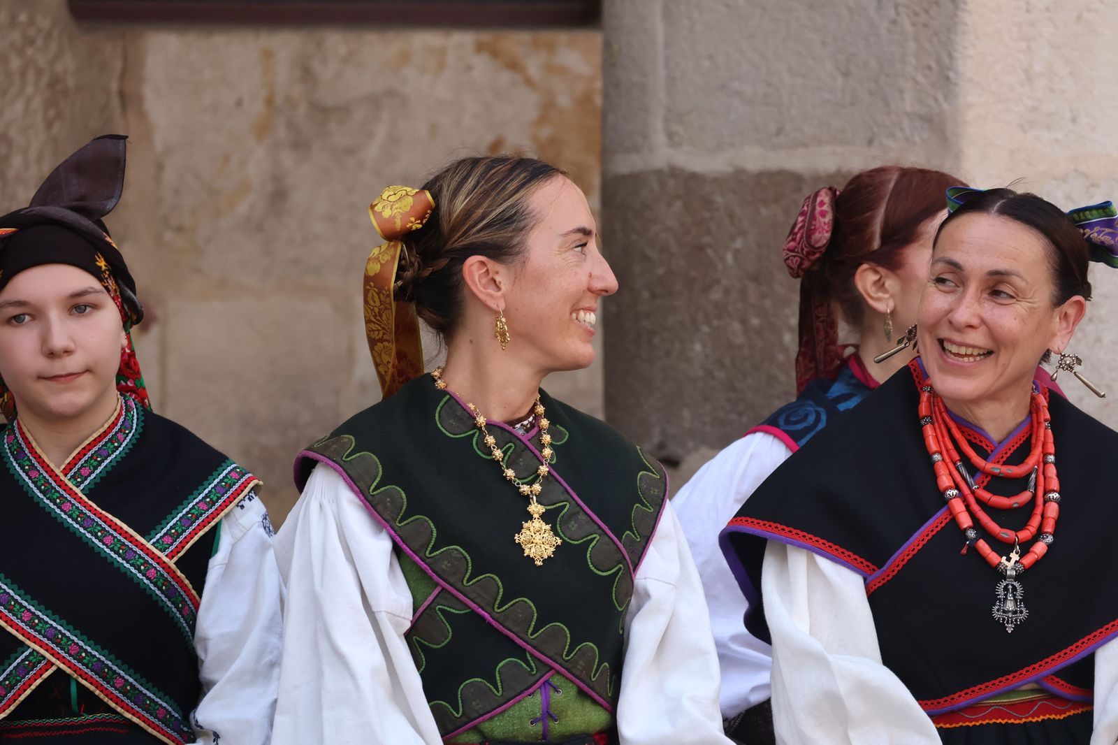 grupo-bajo-duero-en-la-xxxii-muestra-de-folklore-10
