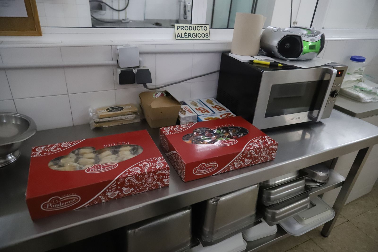 cena-de-nochebuena-solidaria-a-cargo-de-proteccion-civil-11