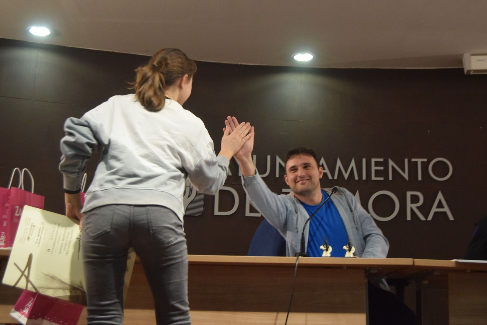 entrega-de-premios-del-concurso-de-dibujo-de-luz-penitente-26