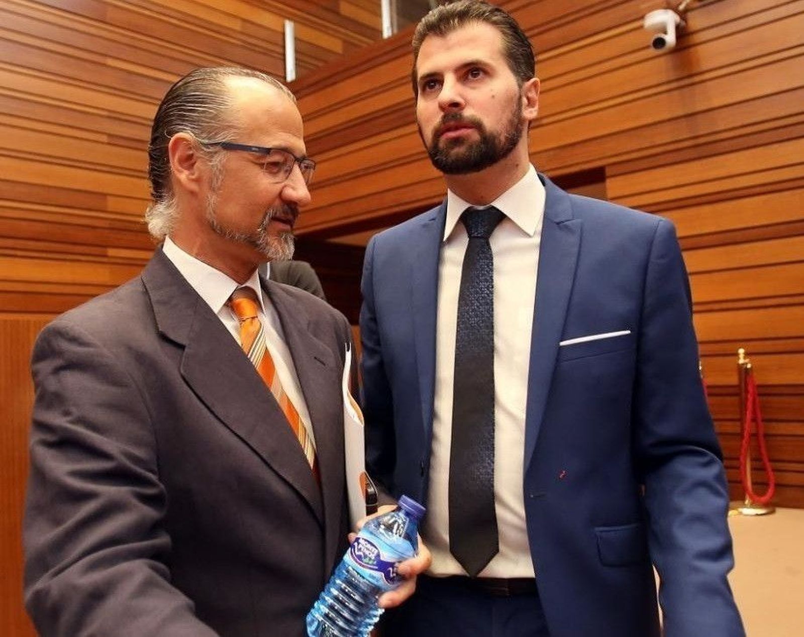 "Es un hecho grave y las personas que estamos en el servicio público debemos ser ejemplares"